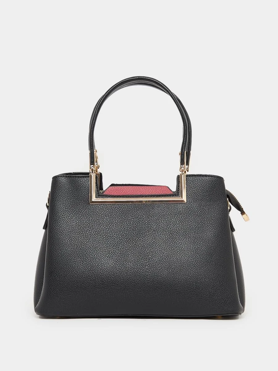 کیف دوشی زنانه استایلی با تزیینات فلزی و دسته دوتایی، سایز واحد، مشکی