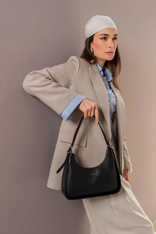 کیف رودوشی و دوشی دیوید جونز با طراحی ظریف - کیف مدل Hobo با جلد سخت مدل cm6930A - کیف دوشی زنانه، مناسب استفاده روزمره و رسمی کیف رودوشی و دوشی دیوید جونز با طراحی ظریف - کیف مدل Hobo با جلد سخت مدل cm6930A - کیف دوشی زنانه، مناسب استفاده روزمره و رسمی