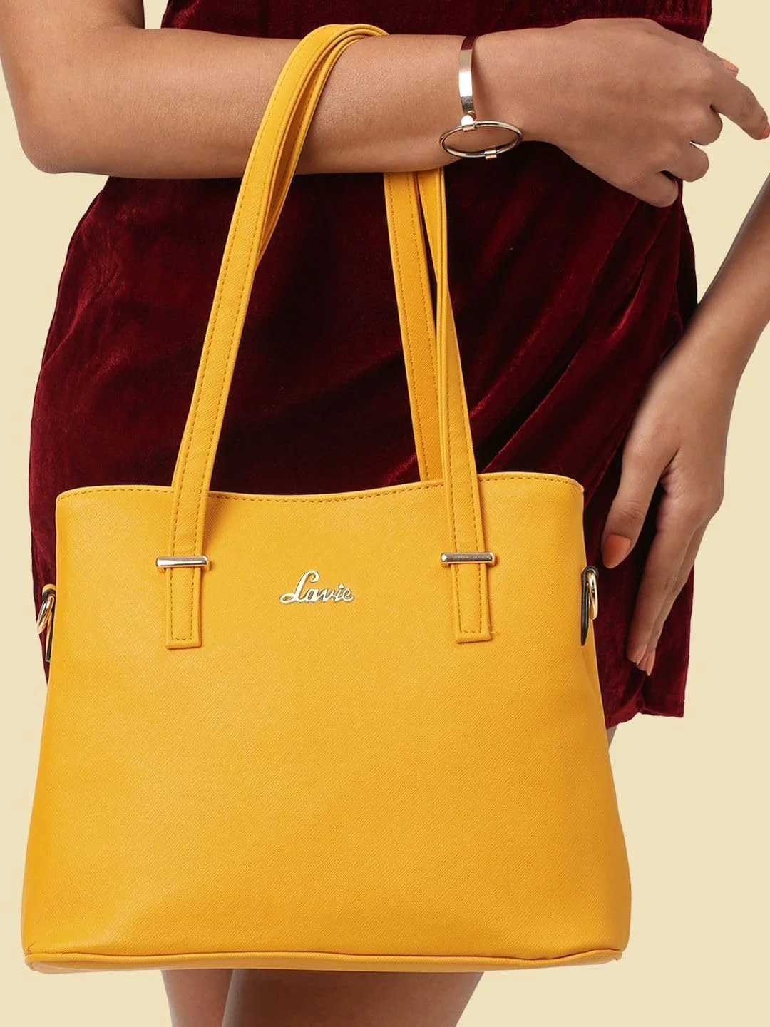 کیف دستی زنانه لاوی مدل Odiase متوسط