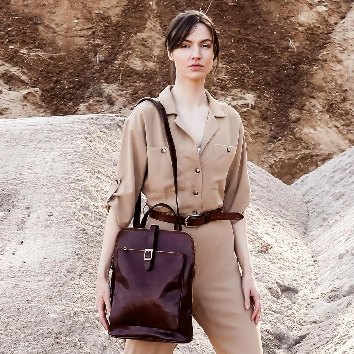 کیف کوله پشتی چرمی Time Resistance قابل تبدیل به کیف دوشی، چرم طبیعی دانه کامل، کیف مسافرتی