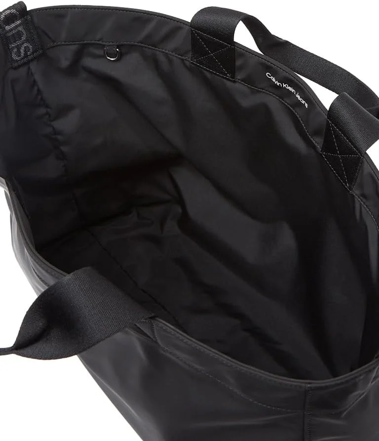 کیف دستی زنانه کلوین کلاین جینز مدل ULTRALIGHT SLIM TOTE، مشکی، وسترن کیف دستی زنانه کلوین کلاین جینز مدل ULTRALIGHT SLIM TOTE، مشکی، وسترن