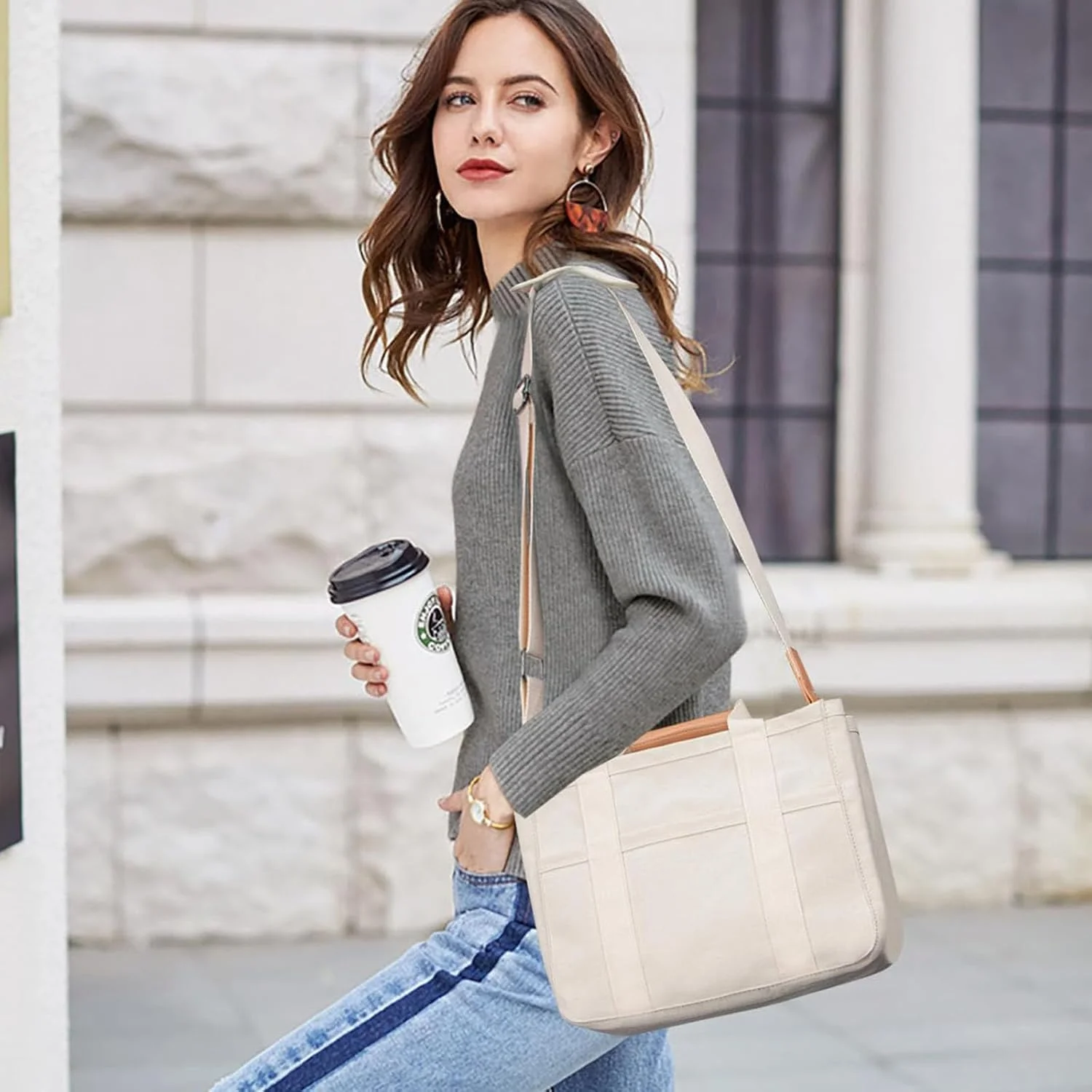 کیف دستی بومى پاپرى‌چ با جیب‌هاى متعدد براى بانوان، کیف بزرگ دوشی، کیف همه کاره با محفظه‌ها (سفید)