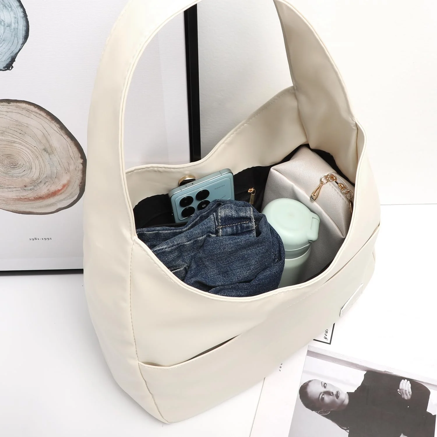 کیف دستی زنانه بزرگ TERRIFI از جنس چرم مصنوعی، کیف دوشی جادار، کیف دستی مدل Hobo از جنس چرم گیاهی، مناسب برای کار، مسافرت، سفید کیف دستی زنانه بزرگ TERRIFI از جنس چرم مصنوعی، کیف دوشی جادار، کیف دستی مدل Hobo از جنس چرم گیاهی، مناسب برای کار، مسافرت، سفید