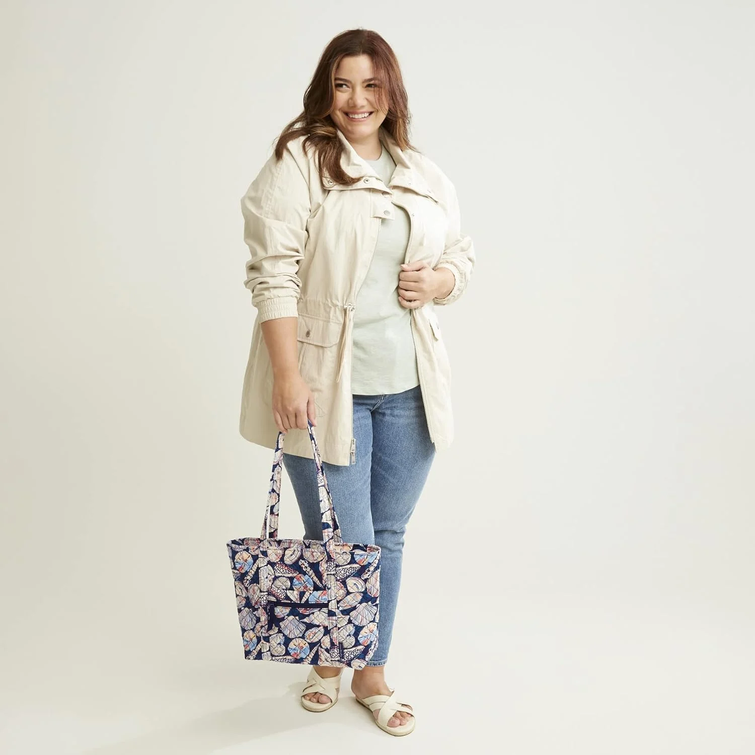 کیف دستی زنانه ویرا بردلی مدل Cotton Small Vera Tote کیف دستی زنانه ویرا بردلی مدل Cotton Small Vera Tote