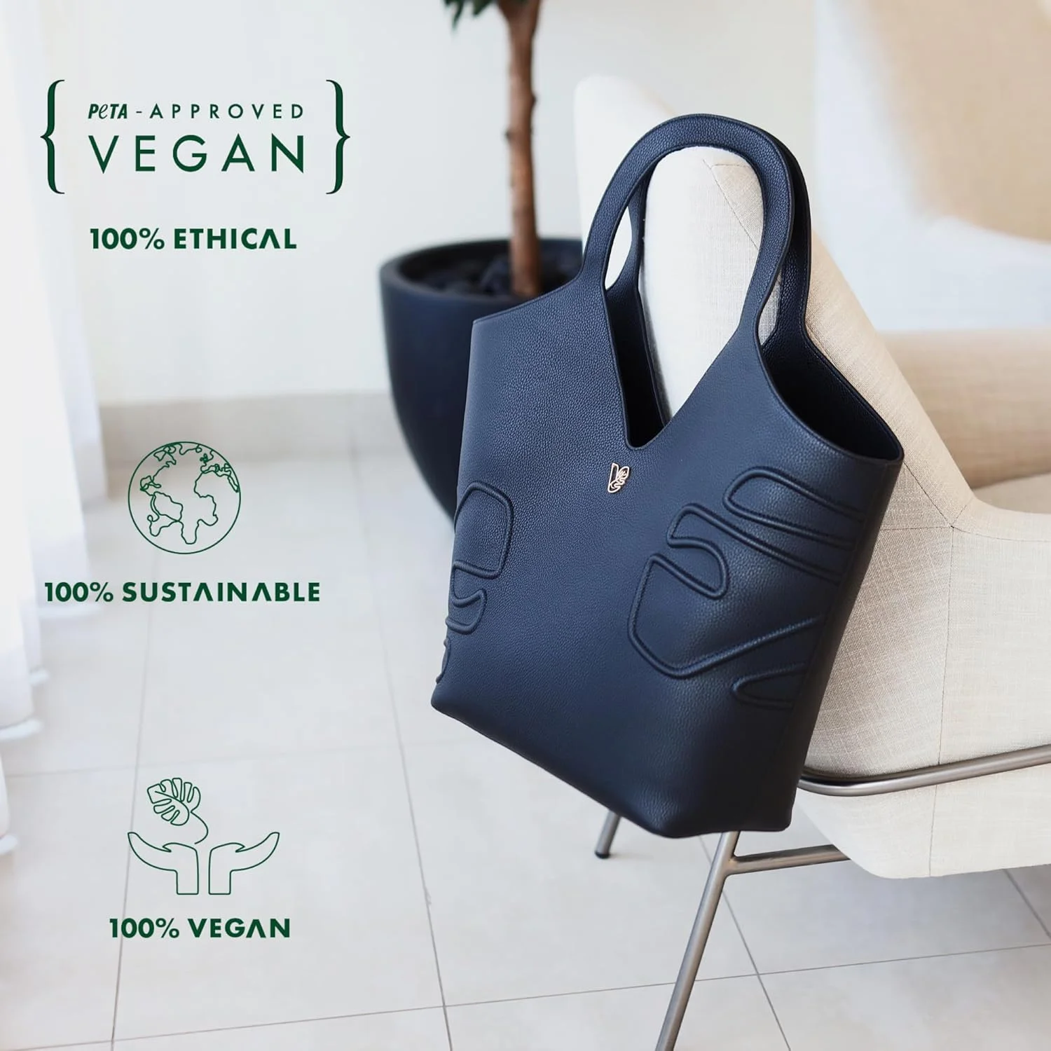 کیف دستی بزرگ زنانه | کیف بزرگ چرم مصنوعی ساخته شده از 18 بطری پلاستیکی بازیافتی | سازگار با محیط زیست برای کار و مسافرت | کیف دستی شیک مورد تایید PETA (آبی تیره، بلوبری) کیف دستی بزرگ زنانه | کیف بزرگ چرم مصنوعی ساخته شده از 18 بطری پلاستیکی بازیافتی | سازگار با محیط زیست برای کار و مسافرت | کیف دستی شیک مورد تایید PETA (آبی تیره، بلوبری)