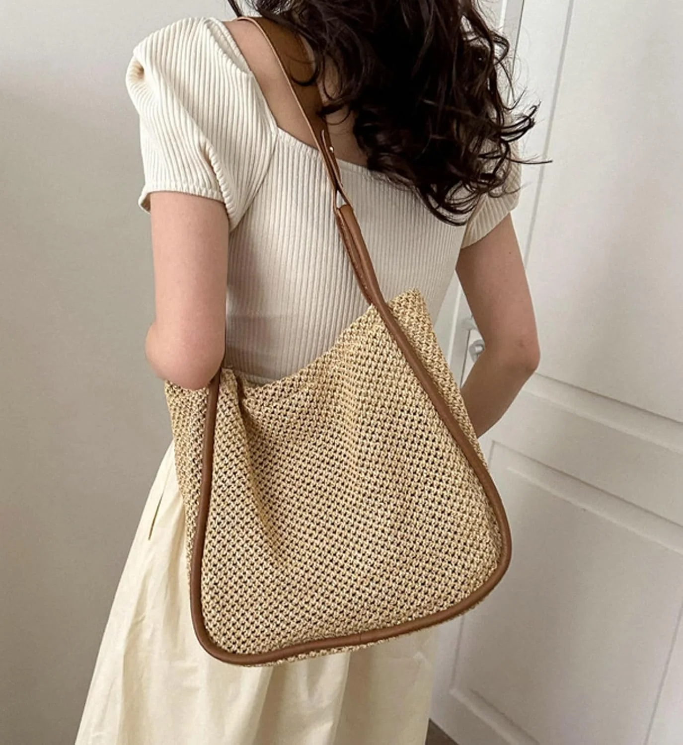 ست کیف شانه ای زنانه، کیف ساحلی با کیف لوازم آرایشی چرمی، کیف بافتنی قلاب بافی، کیف بزرگ مسافرتی، کیف کولی، طراحی توری توخالی ست کیف شانه ای زنانه، کیف ساحلی با کیف لوازم آرایشی چرمی، کیف بافتنی قلاب بافی، کیف بزرگ مسافرتی، کیف کولی، طراحی توری توخالی