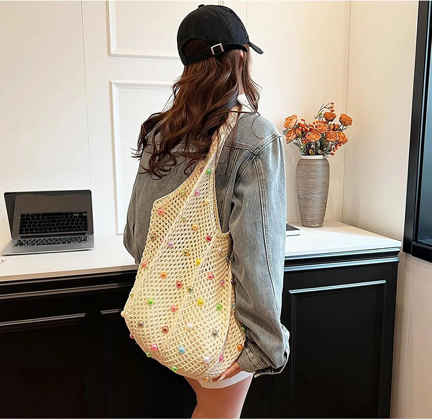 کیف دستی ساحلی بافتنی بوهو زنانه، کیف دستی بافت رنگارنگ هیپی با مهره های رنگی، کیف شانه ای بافته شده برای مسافرت، ساحل، تابستان، تعطیلات