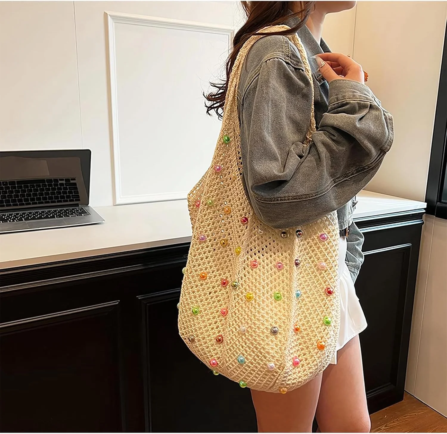 کیف دستی ساحلی بافتنی بوهو زنانه، کیف دستی بافت رنگارنگ هیپی با مهره های رنگی، کیف شانه ای بافته شده برای مسافرت، ساحل، تابستان، تعطیلات