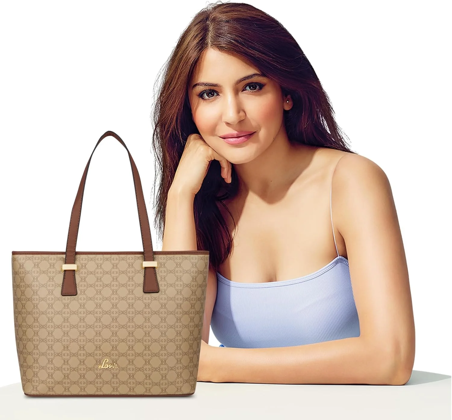 کیف دستی زنانه لاوی مدل Sherry با طرح مونوپرینت | کیف دستی زنانه