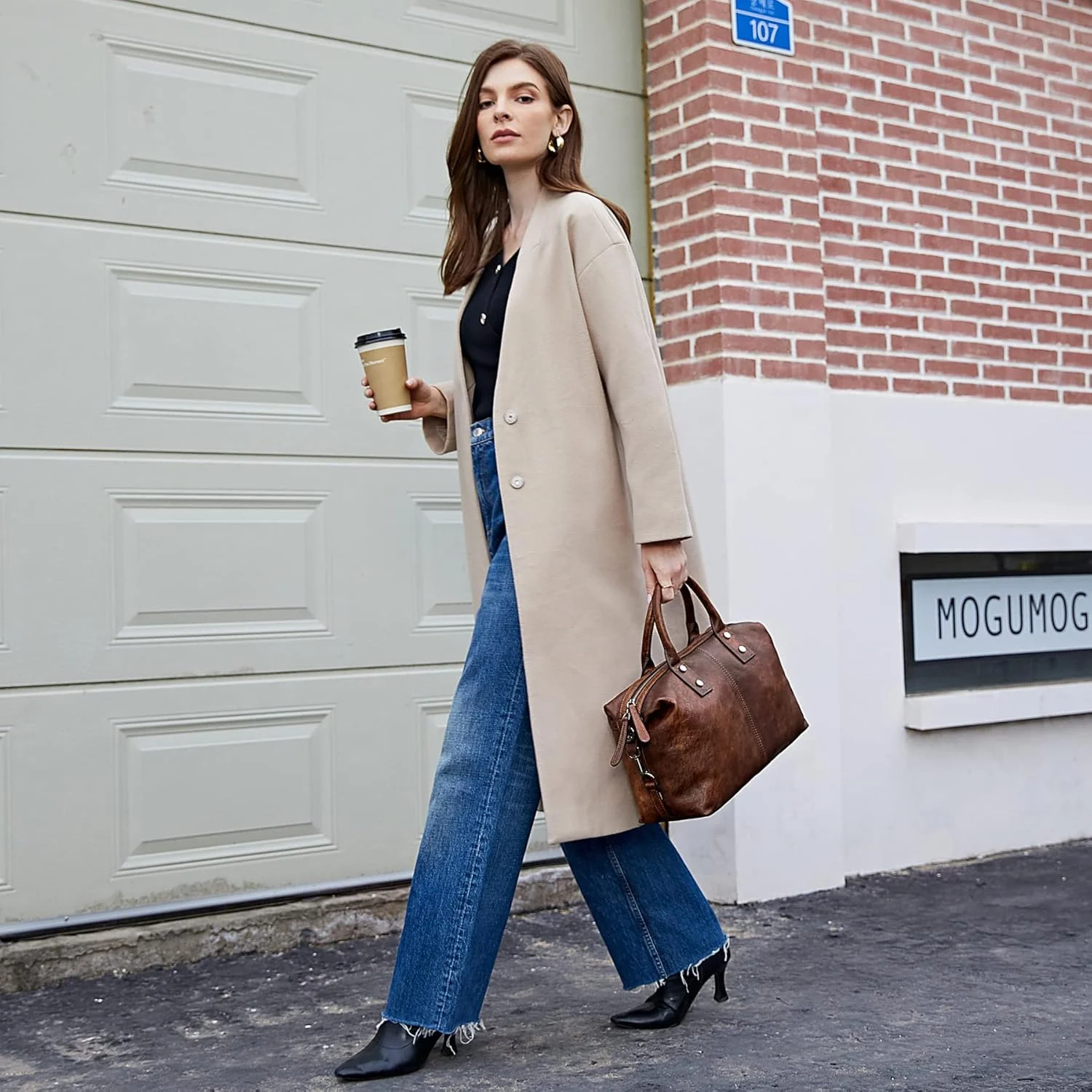 کیف دستی چرمی زنانه، کیف دوشی جادار و با کیفیت کیف دستی چرمی زنانه، کیف دوشی جادار و با کیفیت