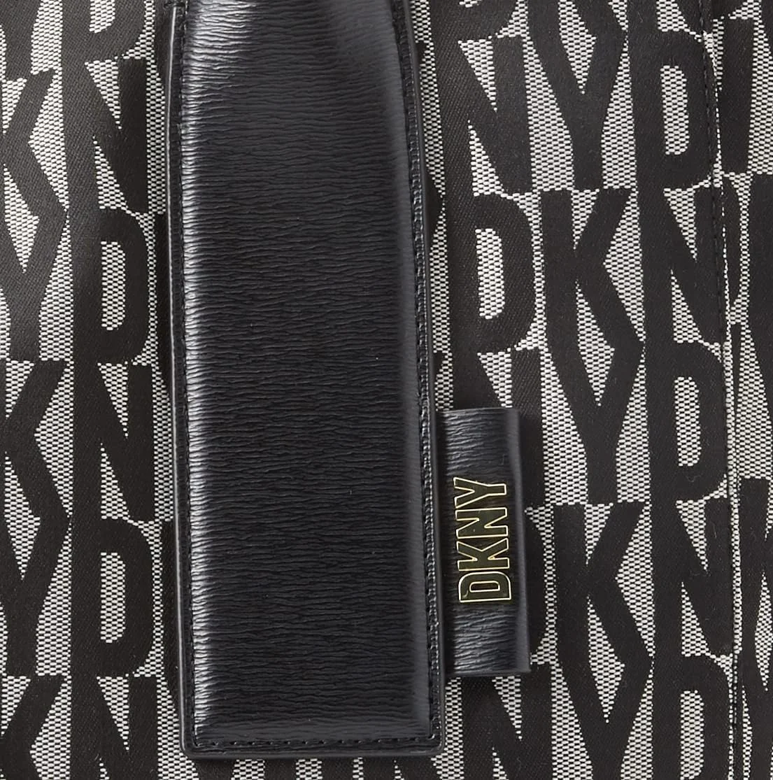 کیف دستی بزرگ زنانه DKNY مدل Grayson کلاسیک