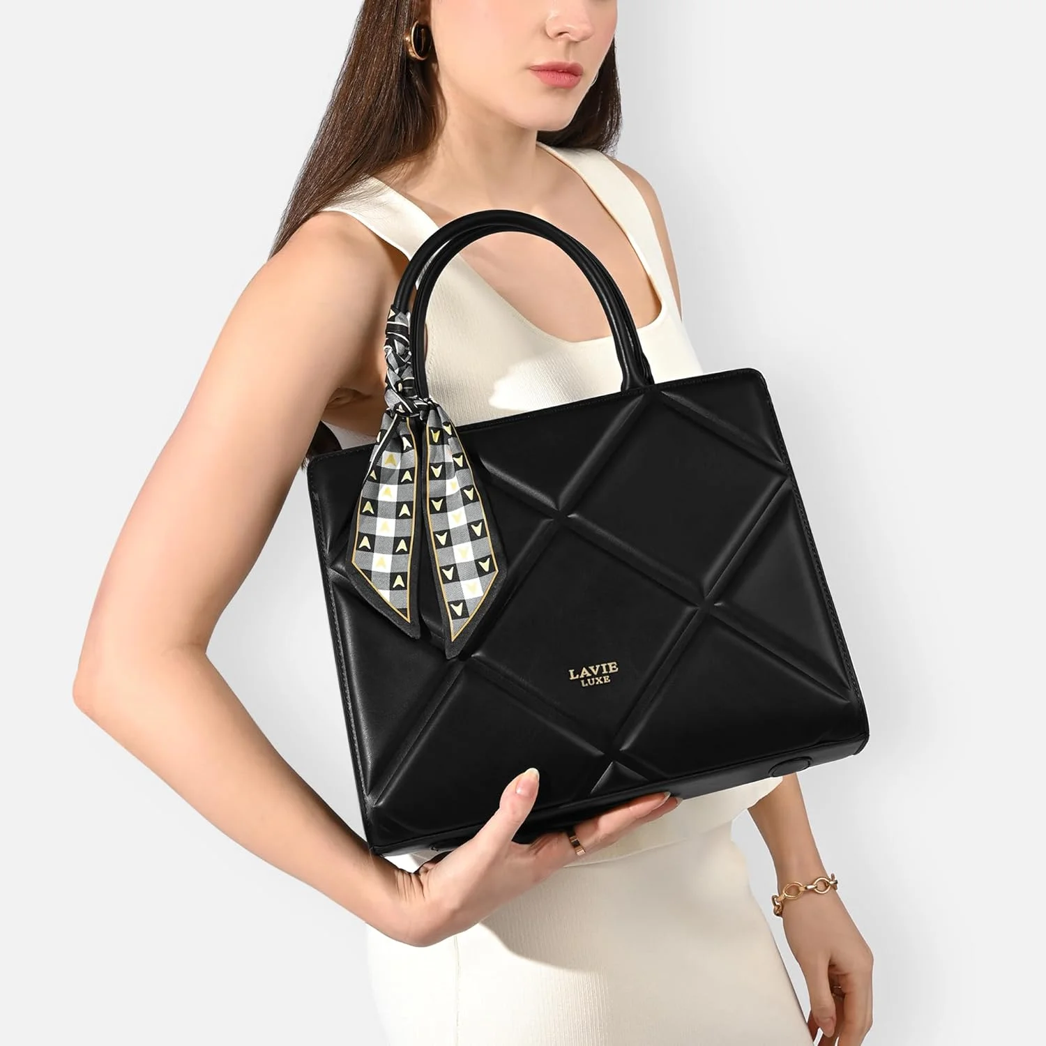 کیف دستی بزرگ زنانه لاوی لاکس مدل Quare | کیف دستی مناسب کار | کیف زنانه | کیف شانه ای شیک | هدیه برای خانم ها
