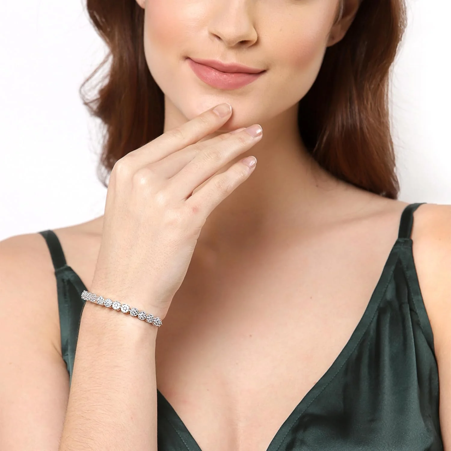 دستبند زنانه نگین دار طرح الماس آمریکایی با طراحی هنرمندانه و الهام گرفته از سلبریتی ها به همراه انگشتر ست