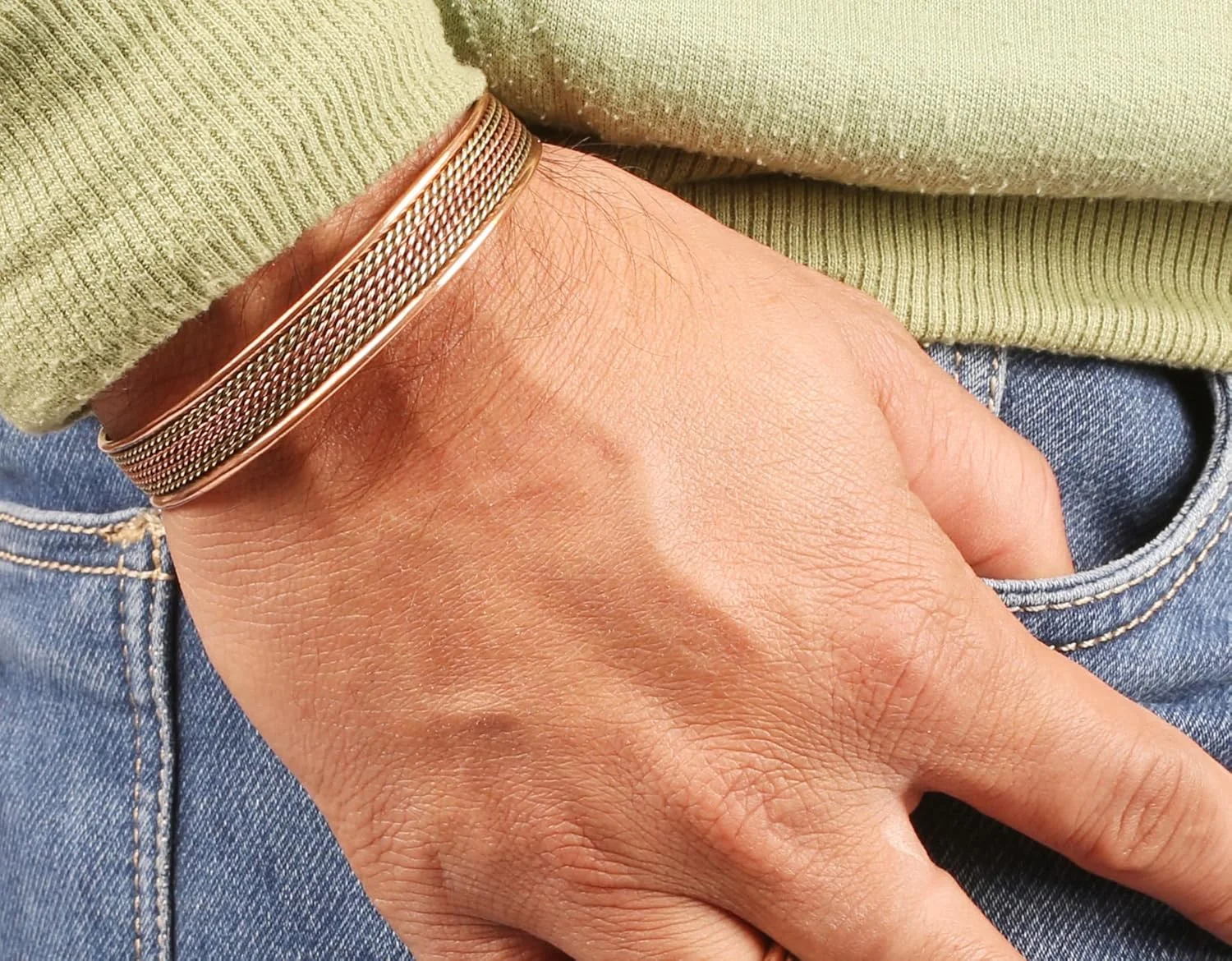 دستبند مسی تاچ استون، دست ساز، مغناطیسی، با سیم های مارپیچ سبک تبتی، ظرافت مینیمالیستی، مس خالص، دو رنگ دستبند مسی تاچ استون، دست ساز، مغناطیسی، با سیم های مارپیچ سبک تبتی، ظرافت مینیمالیستی، مس خالص، دو رنگ