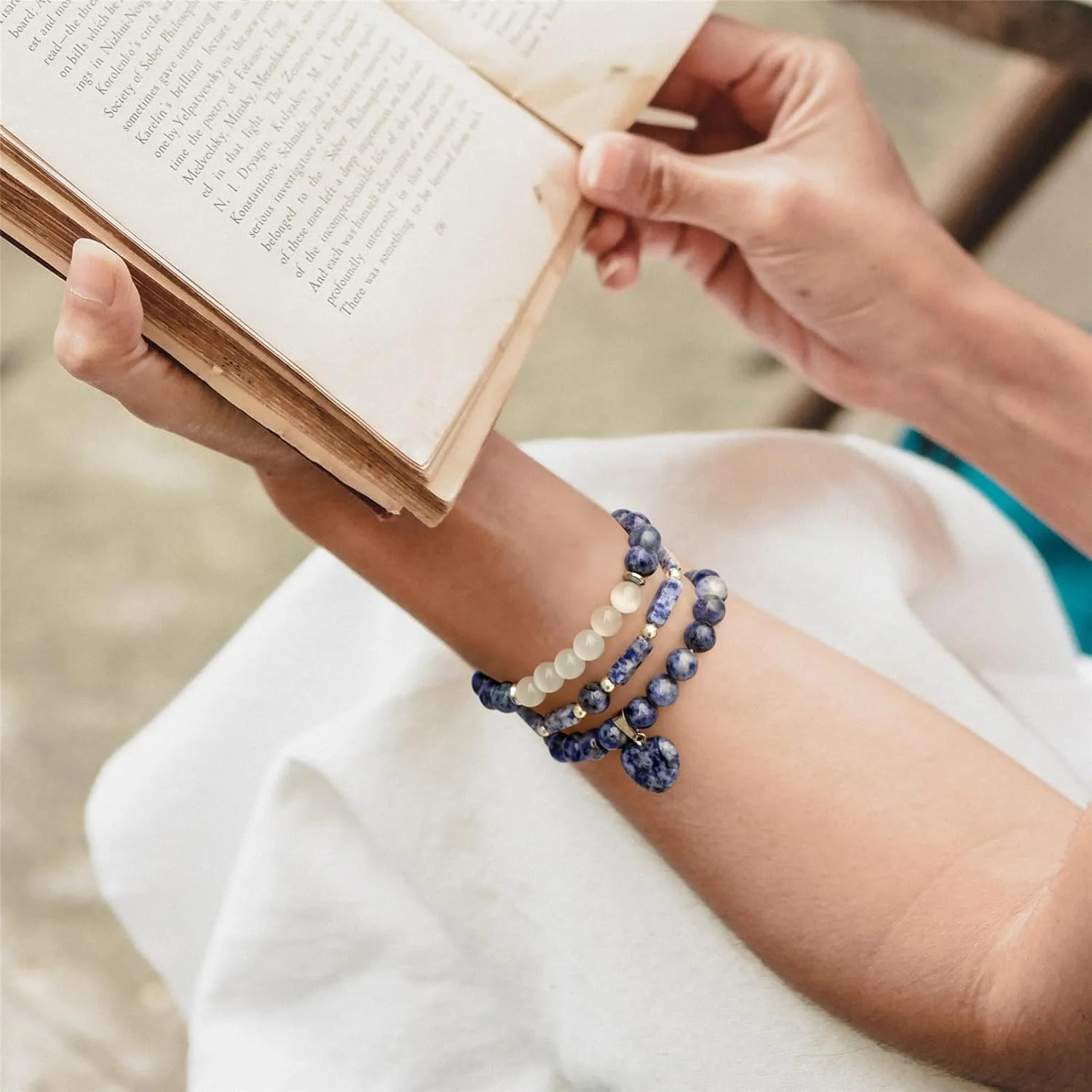 دستبند زنانه TERRIFI، دستبند سنگ های قیمتی آمیتیست و مون استون طبیعی، دستبند آویز قلب برای کاهش استرس، جواهرات بنفش دست ساز هدیه برای زنان (3 عدد) دستبند زنانه TERRIFI، دستبند سنگ های قیمتی آمیتیست و مون استون طبیعی، دستبند آویز قلب برای کاهش استرس، جواهرات بنفش دست ساز هدیه برای زنان (3 عدد)