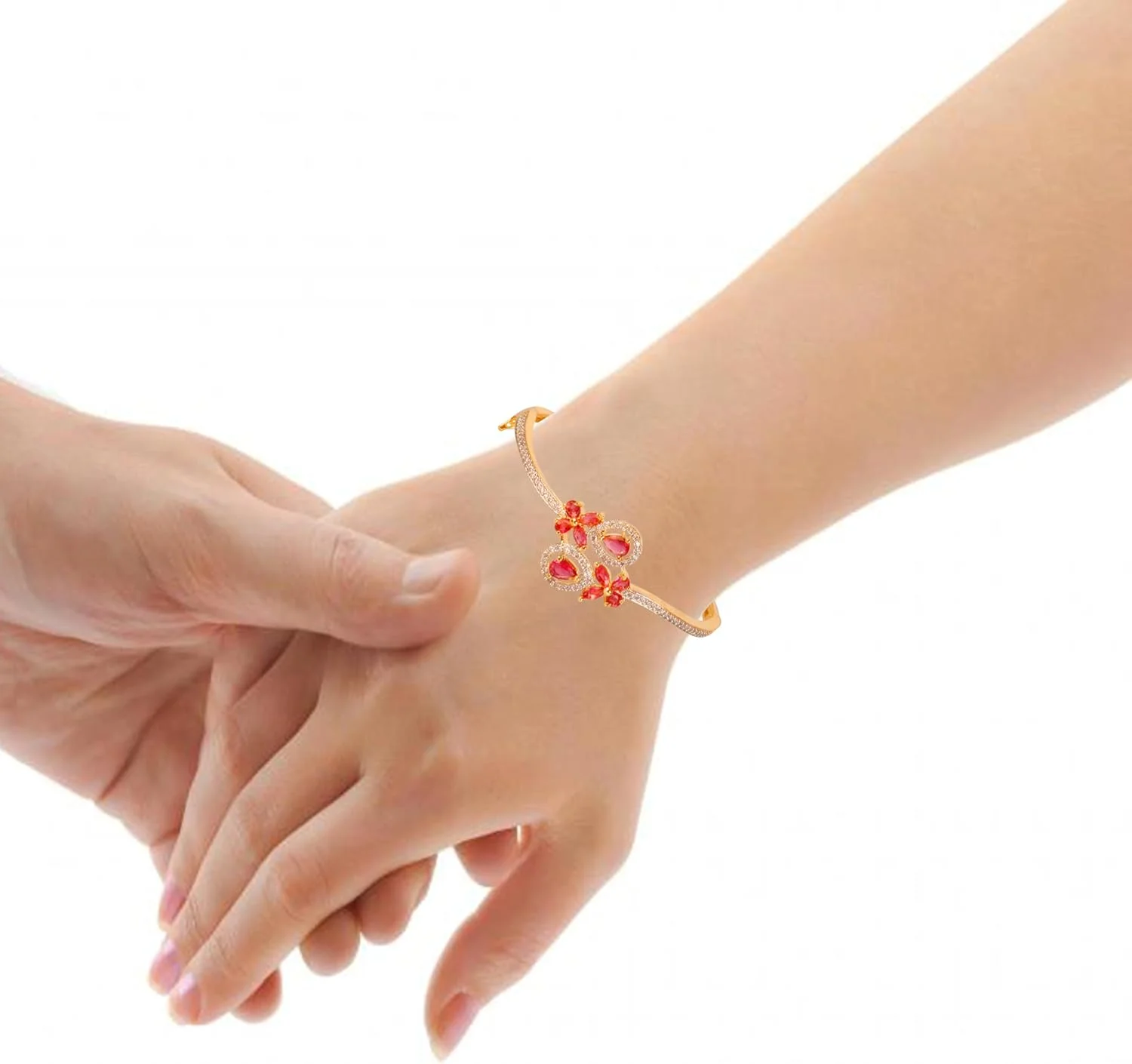 دستبند النگویی بازشو زنانه تاچ استون، طرح جواهرات هندی بالیوودی، نگین زیرکونیا، طرح پرنسس، رنگ طلایی دستبند النگویی بازشو زنانه تاچ استون، طرح جواهرات هندی بالیوودی، نگین زیرکونیا، طرح پرنسس، رنگ طلایی