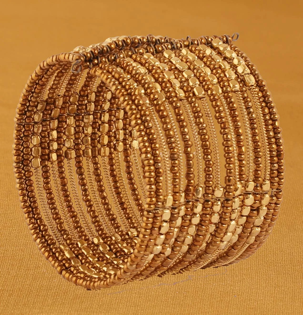 دستبند کششی سنگی قیمتی طبیعی برش خورده هشت میلی‌متری با طرح هندی بالیوودی برای زنان و مردان، مناسب برای کنترل اعصاب و حفظ سلامتی