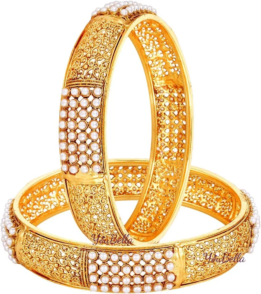 دستبند النگویی مرواریدی و طلایی زنانه YouBella با طراحی شیک و سنتی (طلایی)(YBBN_91088_2.8)