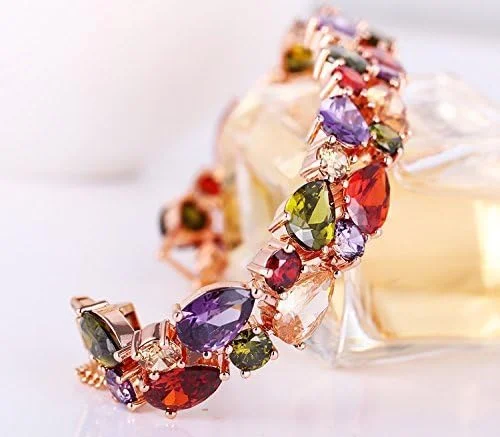 دستبند النگویی زنانه یووبلا با روکش طلایی و نگین زیرکونیا طرح مهمانی (چند رنگ) (YBBN_91537) دستبند النگویی زنانه یووبلا با روکش طلایی و نگین زیرکونیا طرح مهمانی (چند رنگ) (YBBN_91537)