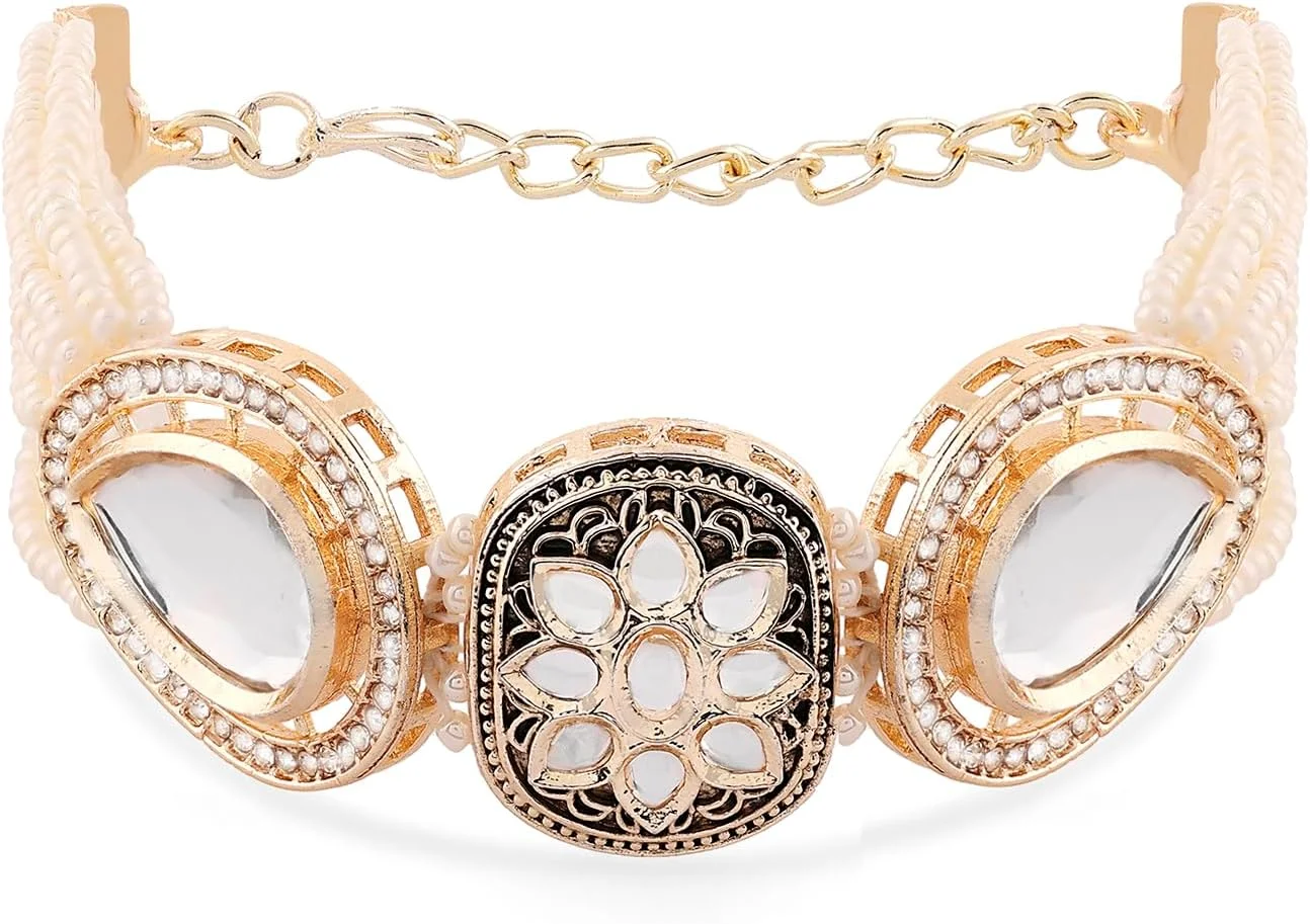 دستبند چند رشته ای نگین دار و مهره ای زنانه با روکش طلایی ZAVERI PEARLS مدل ZPFK16674