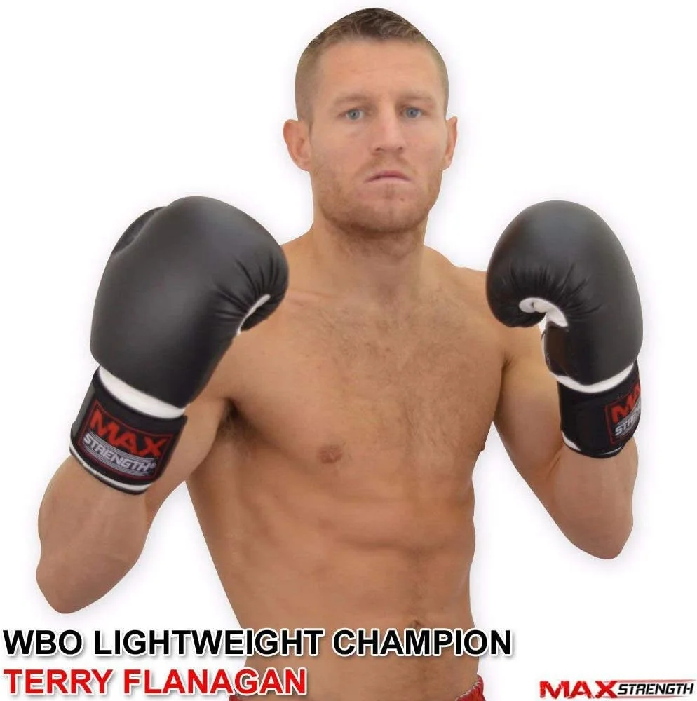 دستکش بوکس با حداکثر قدرت برای تمرینات اسپارینگ، کیک بوکسینگ، MMA، موی تای، بوکسرسایز | مناسب برای کیسه بوکس، پد تمرکز، پد تایلندی، مبارزه، در سایزهای 6oz، 8oz، 10oz، 12oz، 14oz، 16oz