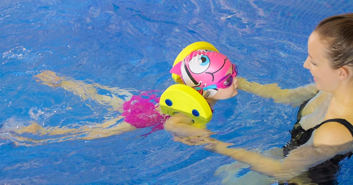 کلاه شنای سیلیکونی کودکانه زاگز، مناسب تا 14 سال