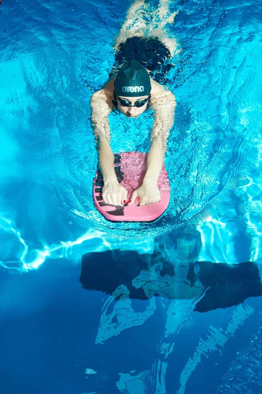 تخته شنا آرنا унисекс برای بزرگسالان، ابزار تمرین شنا، تجهیزات ورزشی استخر، سایز один