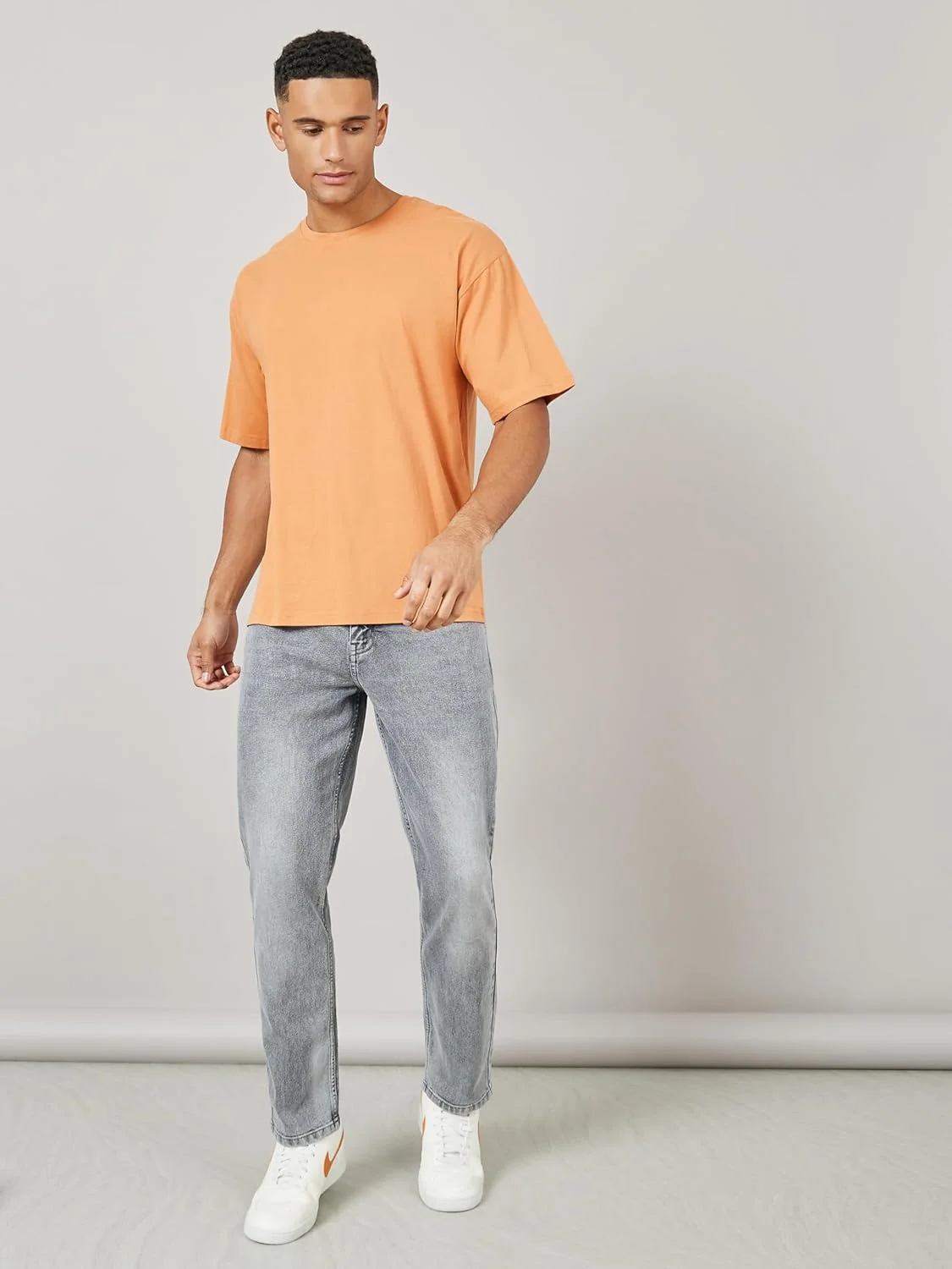 پیراهن مردانه استایلی