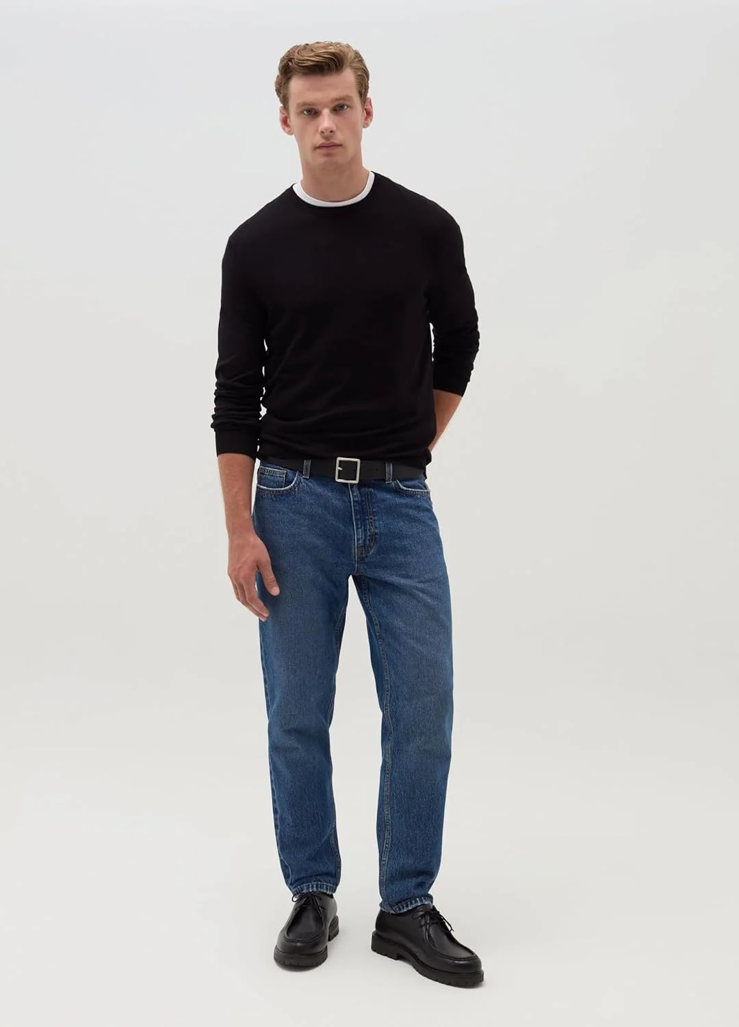 شلوار جین مردانه OVS با تن خور راحت و پنج جیب شلوار جین مردانه OVS با تن خور راحت و پنج جیب