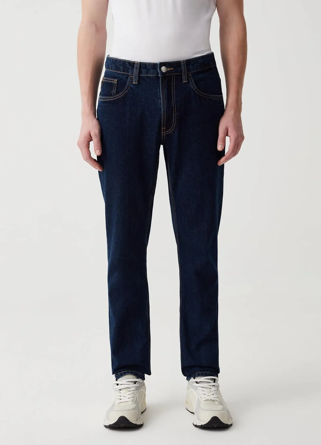 شلوار جین مردانه OVS با فاق اسلیم و پنج جیب شلوار جین مردانه OVS با فاق اسلیم و پنج جیب