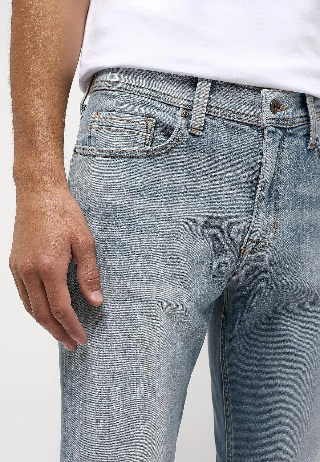 شلوار جین مردانه اسلیم موستانگ مدل وگاس