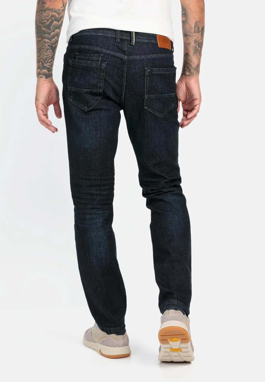 شلوار جین مردانه کمل اکتیو شلوار جین مردانه کمل اکتیو