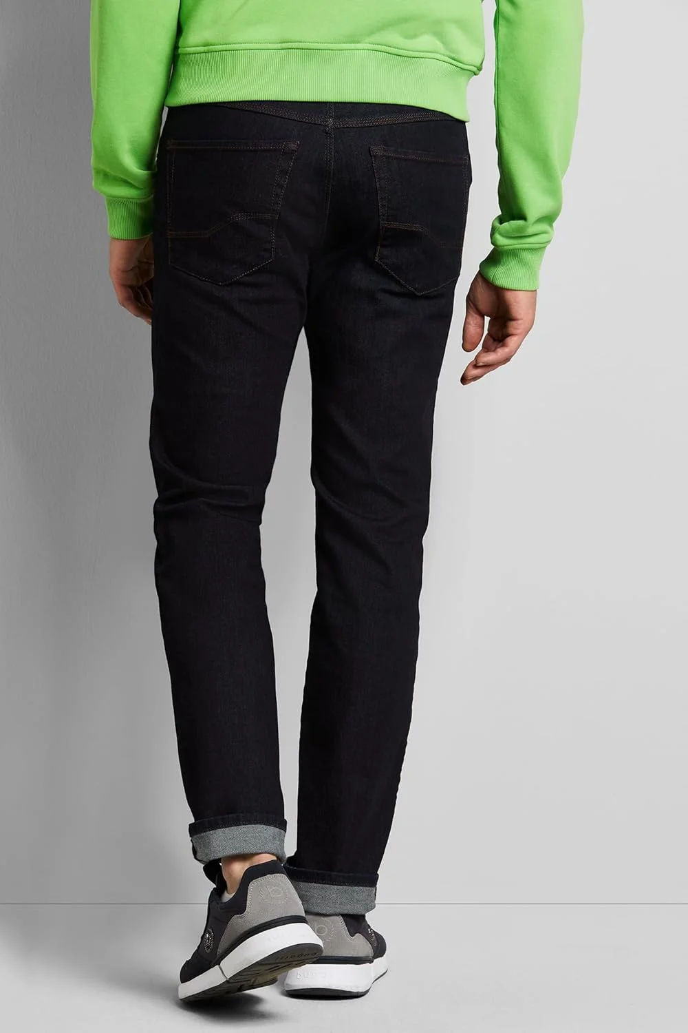 شلوار جین مردانه بوگاتی مدل 3038D-76683 شلوار جین مردانه بوگاتی مدل 3038D-76683