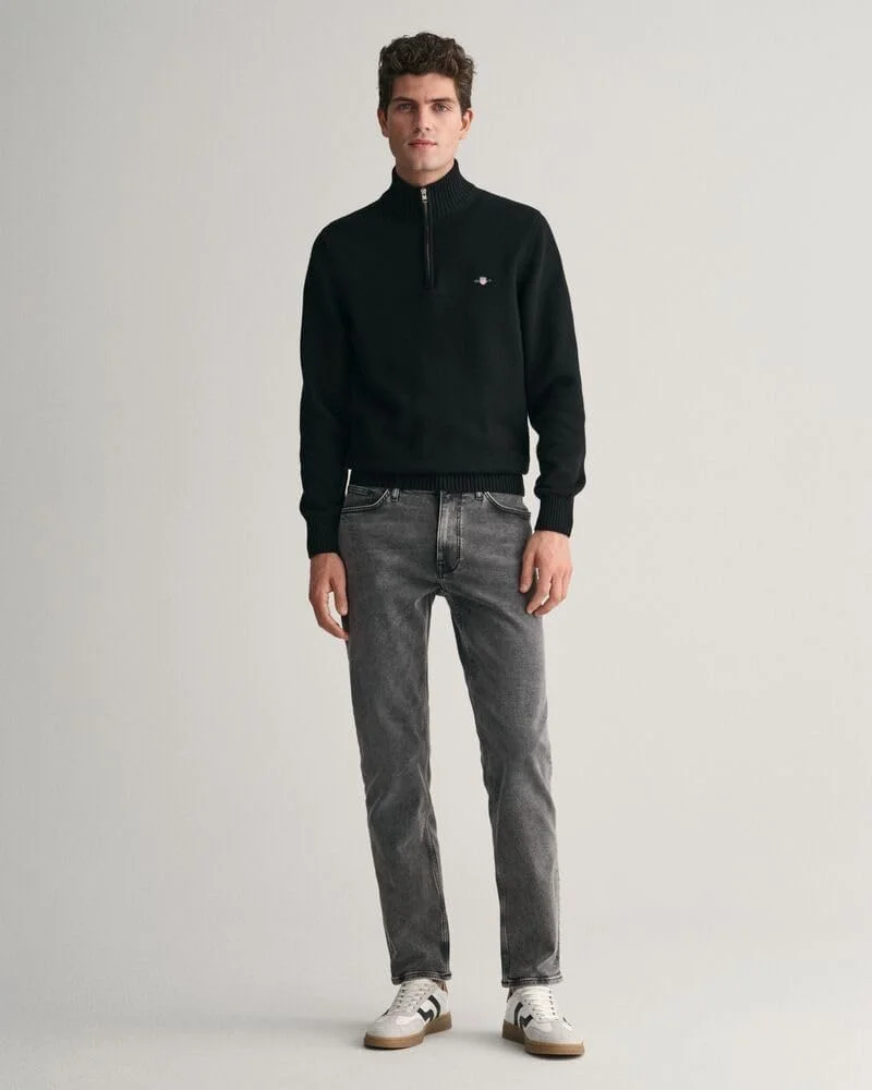 شلوار جین مردانه مشکی با برش اسلیم فیت شلوار جین مردانه مشکی با برش اسلیم فیت