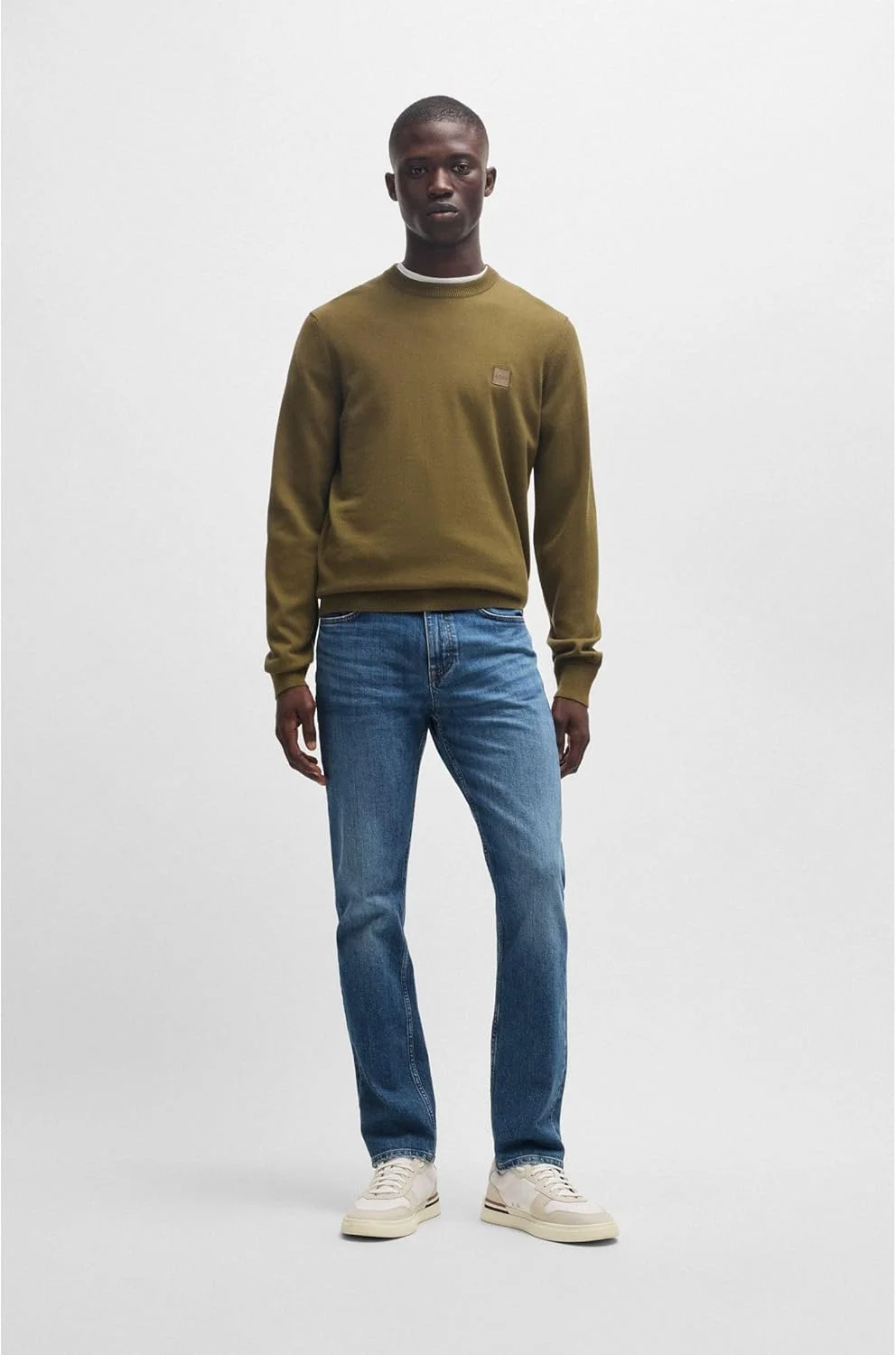 شلوار جین مردانه BOSS مدل Delaware BO با فیت اسلیم و پارچه دنیم کشی آبی راحت شلوار جین مردانه BOSS مدل Delaware BO با فیت اسلیم و پارچه دنیم کشی آبی راحت