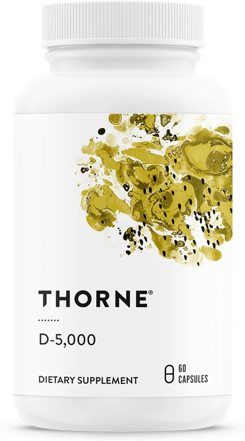 مکمل ویتامین D-5000 تورن - مکمل ویتامین D3 - 5000 واحد بین المللی - پشتیبانی از سلامت استخوان ها، دندان ها، عضلات، قلب و عروق و عملکرد سیستم ایمنی - دارای گواهی NSF برای ورزش - فاقد لبنیات، فاقد سویا - 60 کپسول