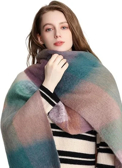 شال پشمی بزرگ زنانه با طرح چهارخانه رنگی، شال گرم مناسب فصل زمستان