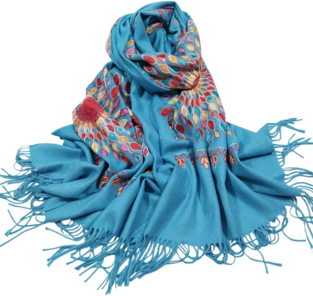 شال و روسری زنانه گلدوزی شده با منگوله های بزرگ