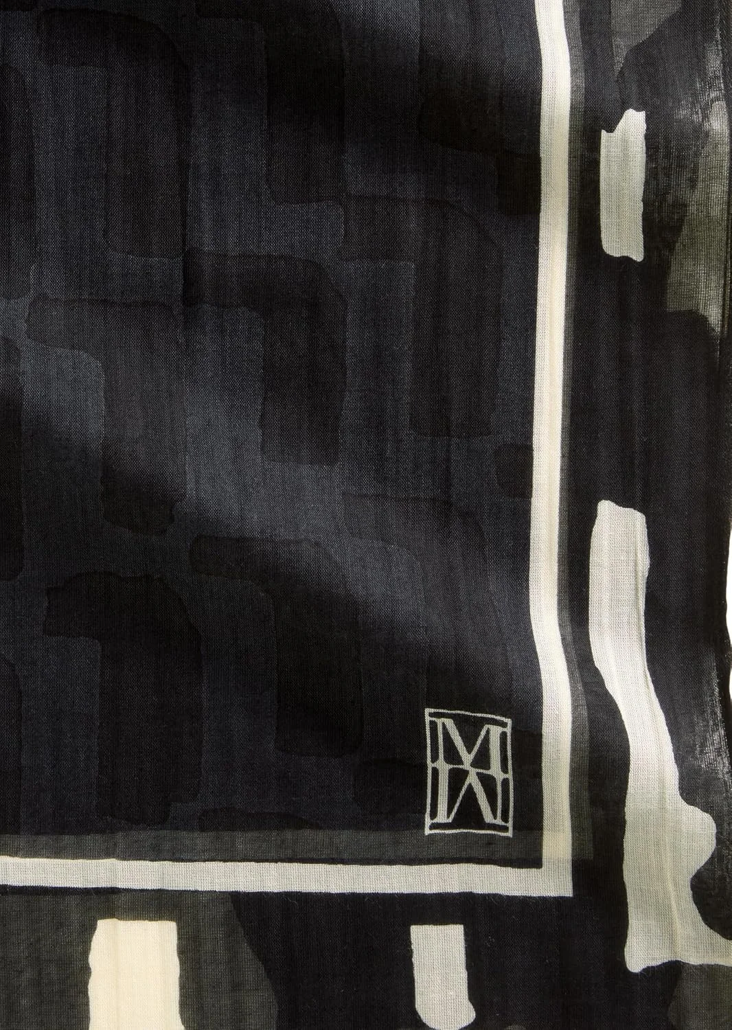 شال زنانه مارک اوپولو با طرح چاپی سراسری و سبک