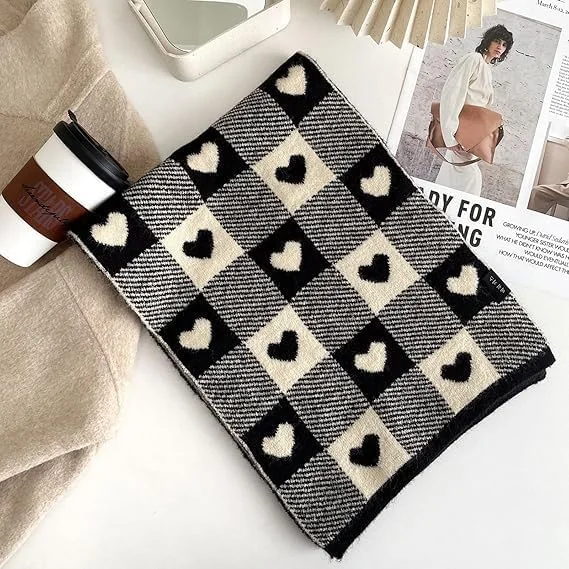 شال گردن زنانه KASTWAVE، هدیه تعطیلات، زمستانی، گرم، با حس کتان پنبه ای، شال بزرگ و بلند با طرح چهارخانه قلبی زیبا، شال سبک وزن ضد آفتاب برای استفاده روزانه و فضای باز