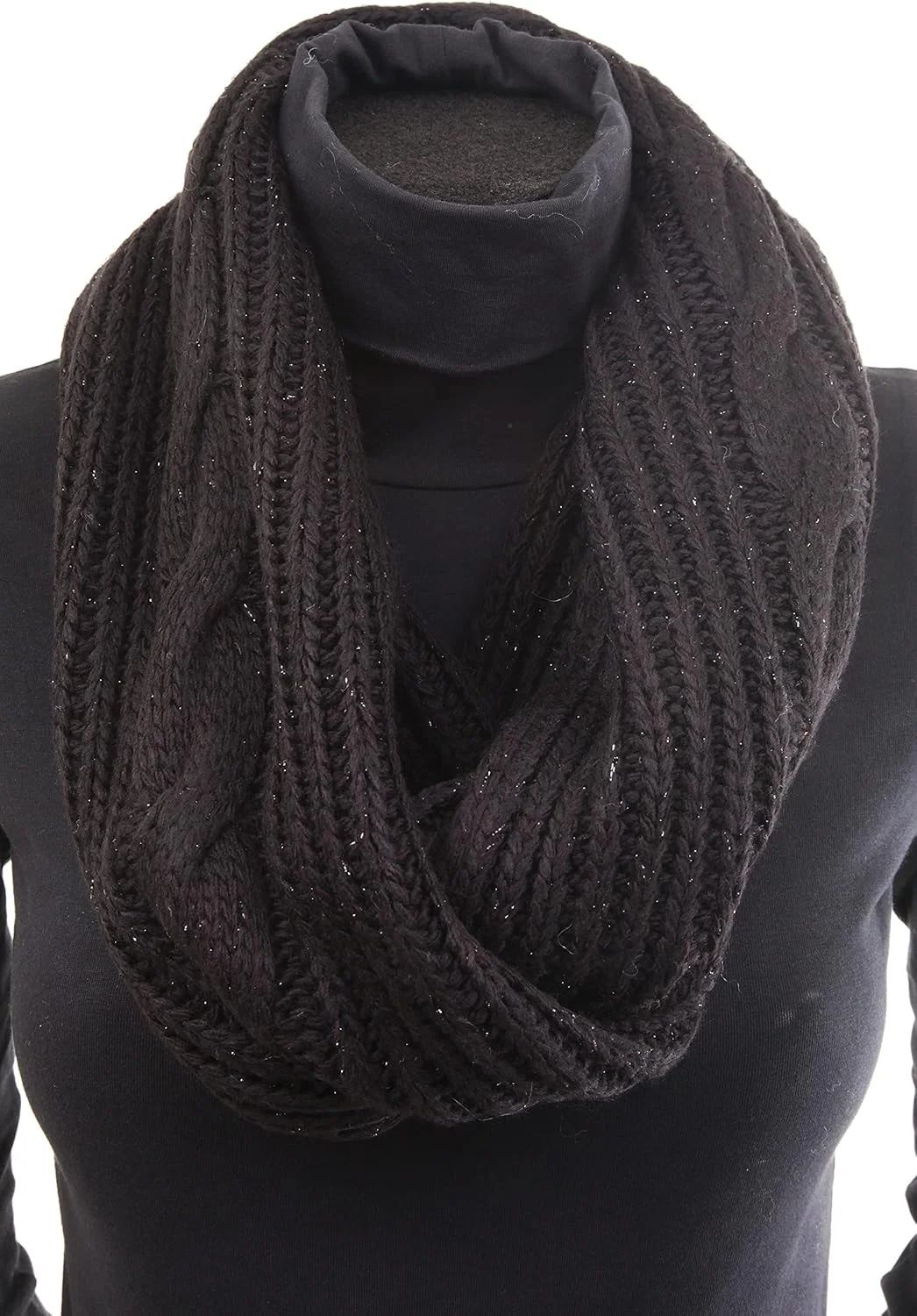 شال رینگی collezione alessandro مدل Softy ساخت ایتالیا با نخ براق ۲۵ سانتی متر در ۱۶۰ سانتی متر شال رینگی collezione alessandro مدل Softy ساخت ایتالیا با نخ براق ۲۵ سانتی متر در ۱۶۰ سانتی متر