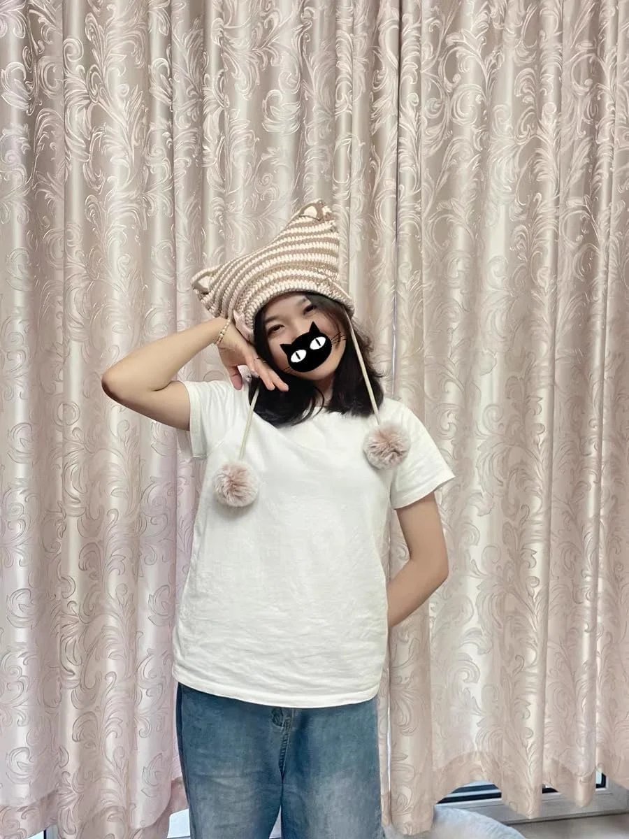 کلاه بافتنی زنانه مدل گوش گربه Y2K با آویز توپی | کلاه بافتنی شل با طرح ستاره مناسب برای استایل گوتیک و الترناتیو