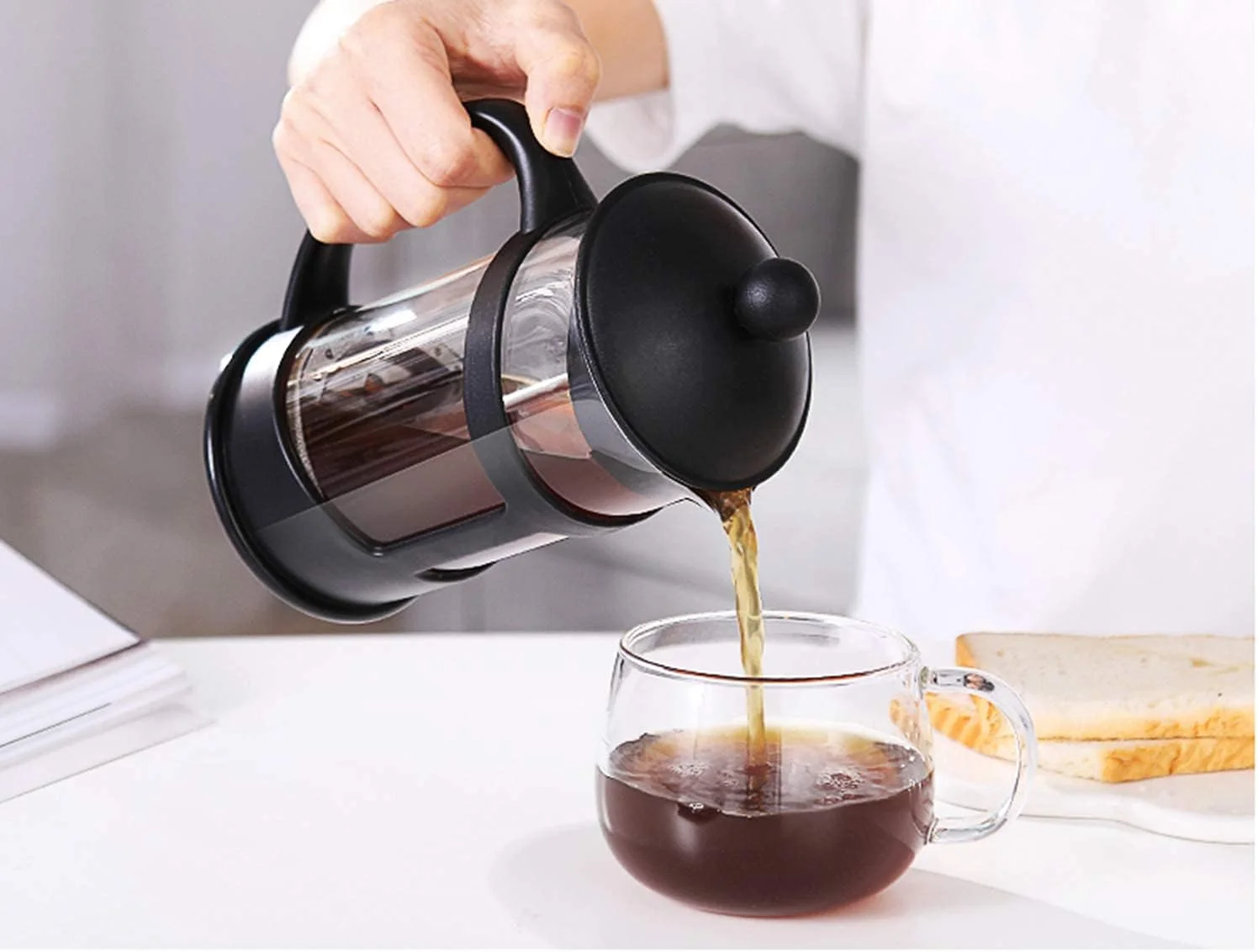 قهوه ساز کمکس KASTWAVE استیل ضد زنگ 600 میلی لیتر با فیلتر 2 لایه، دارای شیشه بوروسیلیکات ضخیم تر، استفاده و تمیز کردن آسان، مناسب برای خانه، آشپزخانه و دفتر کار - مشکی