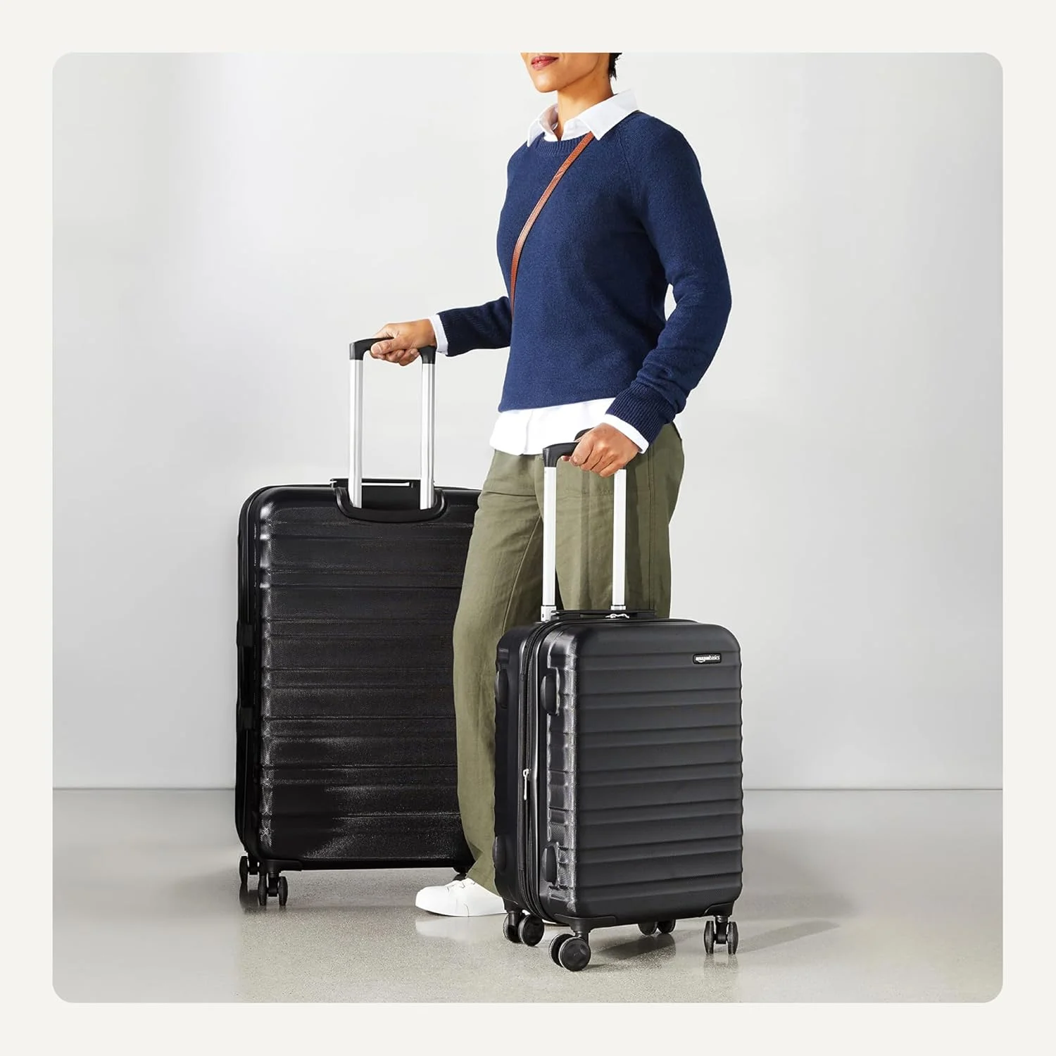 مجموعه دو عددی چمدان چرخشی سخت آمازون بیسیکس - سایز 21/30 اینچ (55/78 سانتی متر)، جنس: ABS، مشکی مجموعه دو عددی چمدان چرخشی سخت آمازون بیسیکس - سایز 21/30 اینچ (55/78 سانتی متر)، جنس: ABS، مشکی