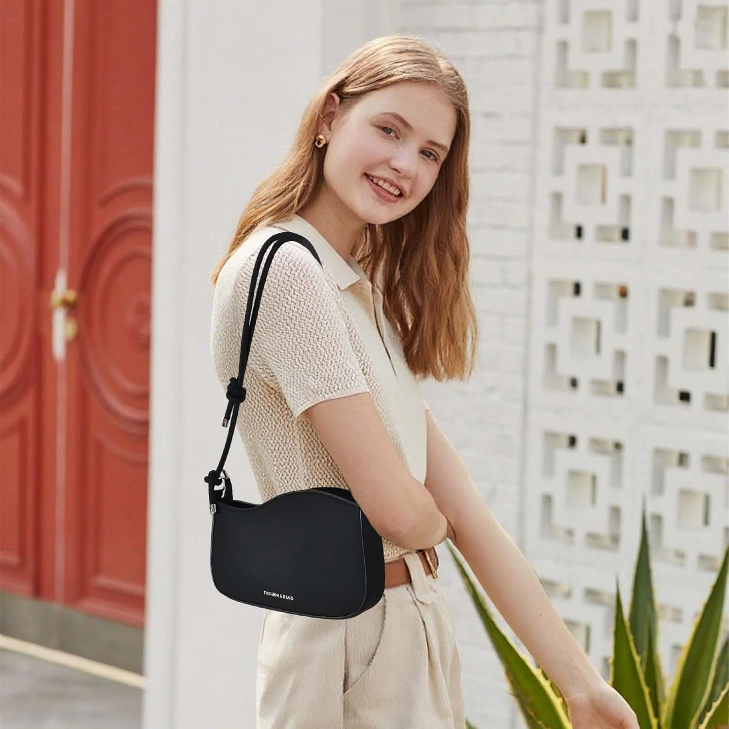 کیف دوشی مشکی زنانه، کیف دستی مشکی کوچک، کیف دوشی سبک وزن کوچک با بست زیپی، بند قابل تنظیم، کیف یکپارچهسازی با سیستمعامل جمع و جور، برای خرید، قرار ملاقات، استفاده روزانه کیف دوشی مشکی زنانه، کیف دستی مشکی کوچک، کیف دوشی سبک وزن کوچک با بست زیپی، بند قابل تنظیم، کیف یکپارچهسازی با سیستمعامل جمع و جور، برای خرید، قرار ملاقات، استفاده روزانه