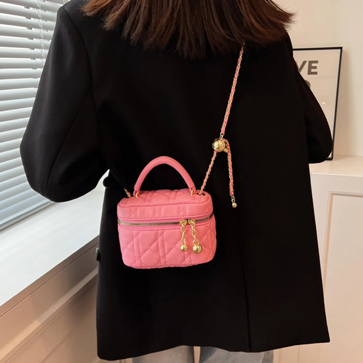 کیف دوشی کوچک زنانه، کیف زنجیری چرم مصنوعی زنانه، کیف دستی زنجیری لحافی، کیف دوشی کوچک تلفن همراه زنانه، کیف مربع برای دختران و بانوان