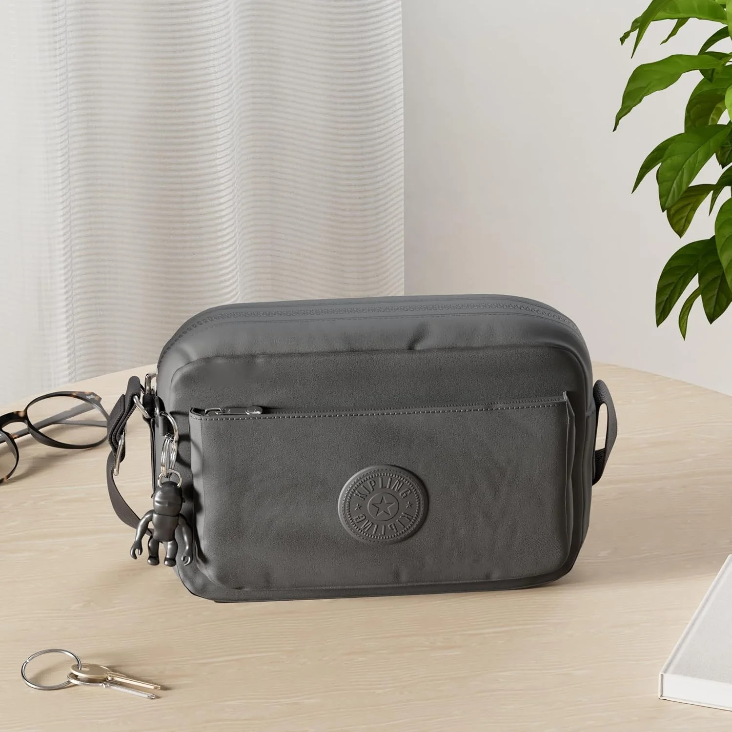 کیپینگ کیف دستی زنانه مدل Abanu Crossbody (بسته 1 عددی) کیپینگ کیف دستی زنانه مدل Abanu Crossbody (بسته 1 عددی)