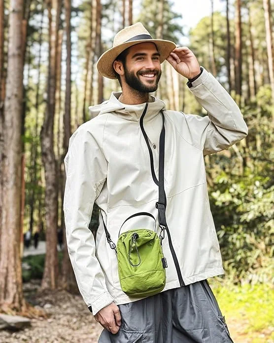 کیف دوشی یک‌طرفه آزون، کیف شانه‌ای سبک وزن با جای قمقمه، ایده‌آل برای مسافرت، پیاده‌روی، ساحل و فعالیت‌های خارج از منزل برای خانم‌ها و آقایان