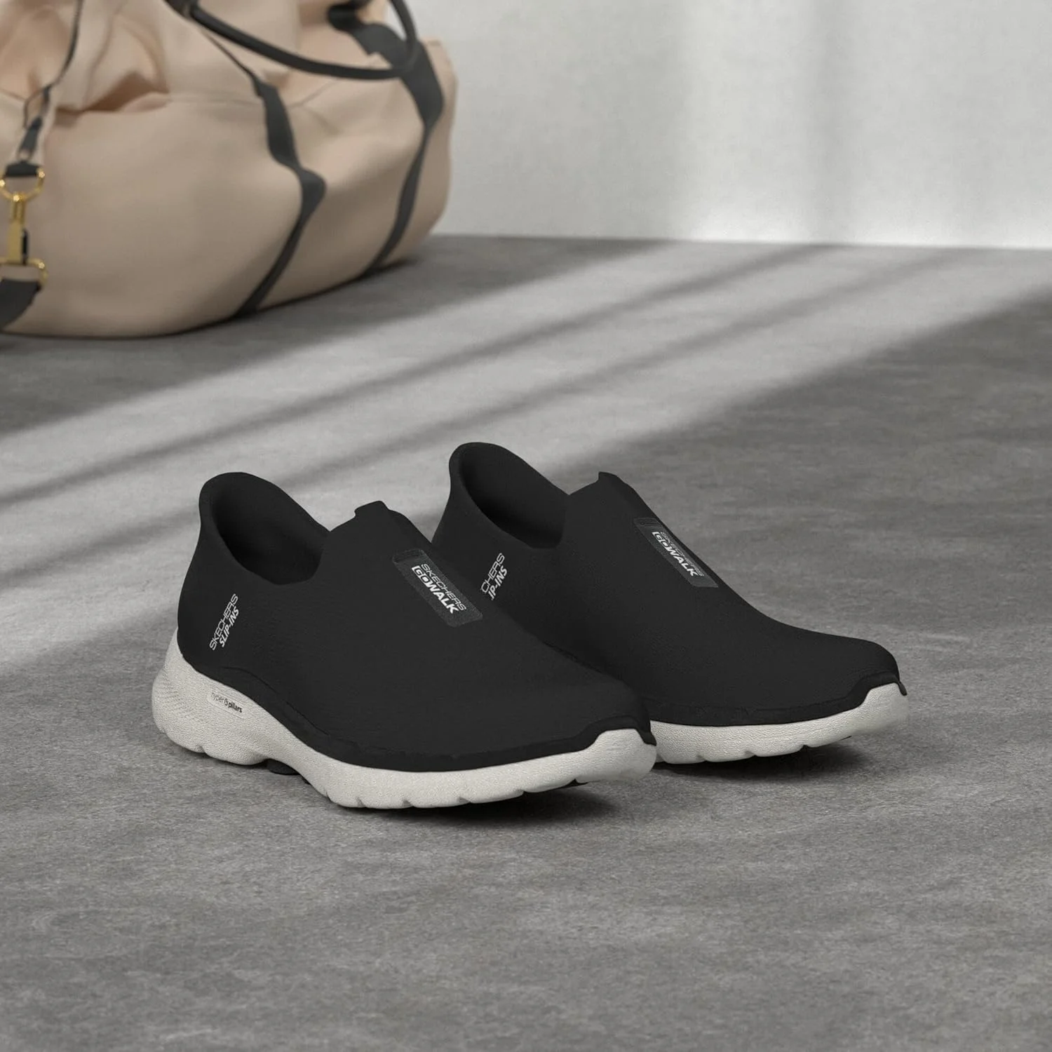 کفش پیاده روی مردانه اسکیچرز مدل SLIP-INS GO WALK 6 - EASY ON