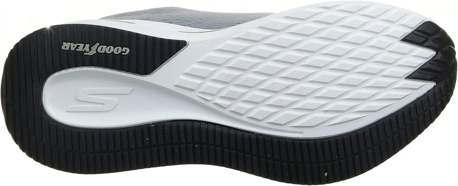 کفش دویدن مردانه اسکیچرز مکس کوشنینگ آرچ فیت ایر